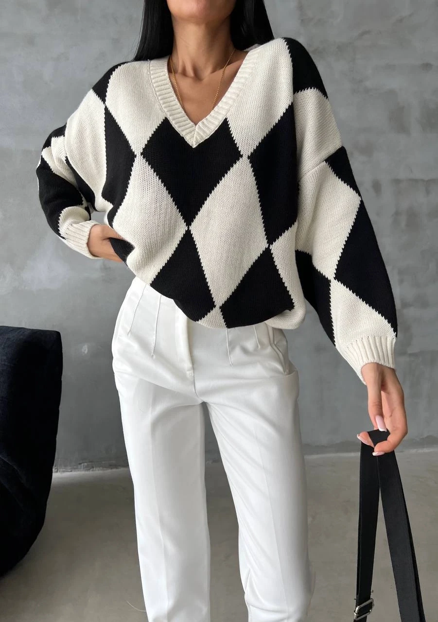 Baklava Desen ve Yaka Triko