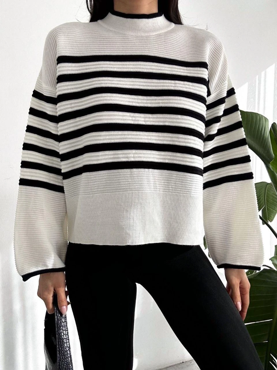 Balıkçı Yaka Çizgili Triko Kazak