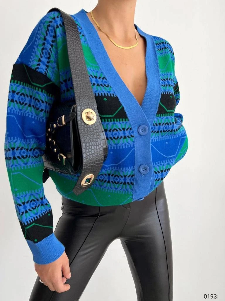 Düğmeli Triko Hırka