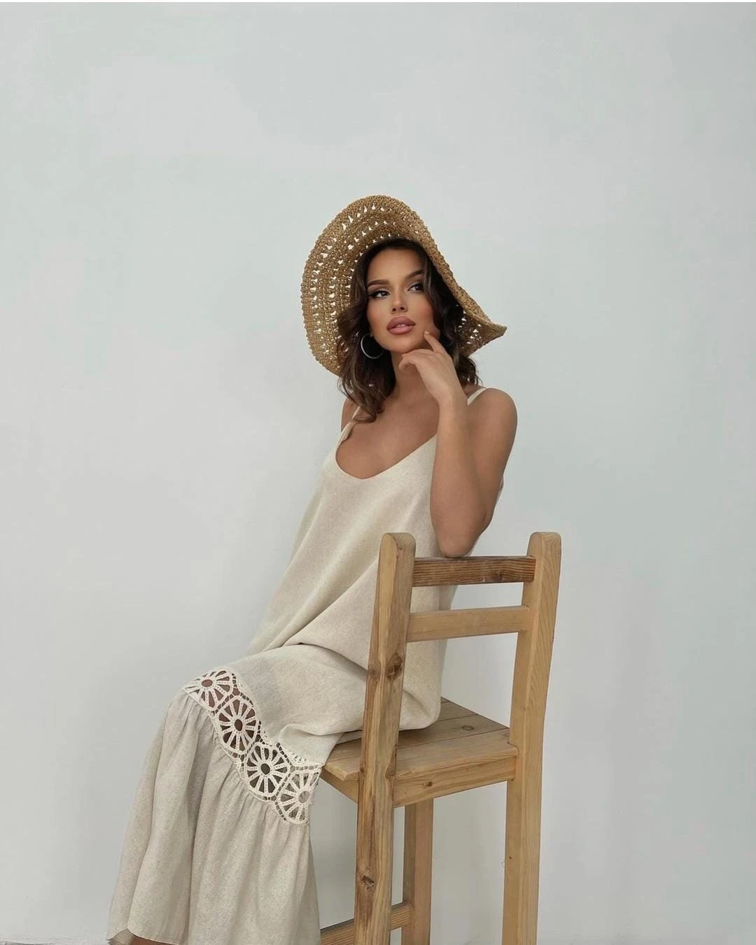 İthal Keten Dantel Detaylı Askılı Elbise