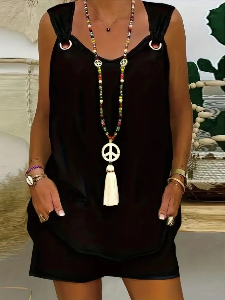 Kolsuz V Yaka Kuş Gözü Detay Bluz&Şort Aerobin Kumaş Takım