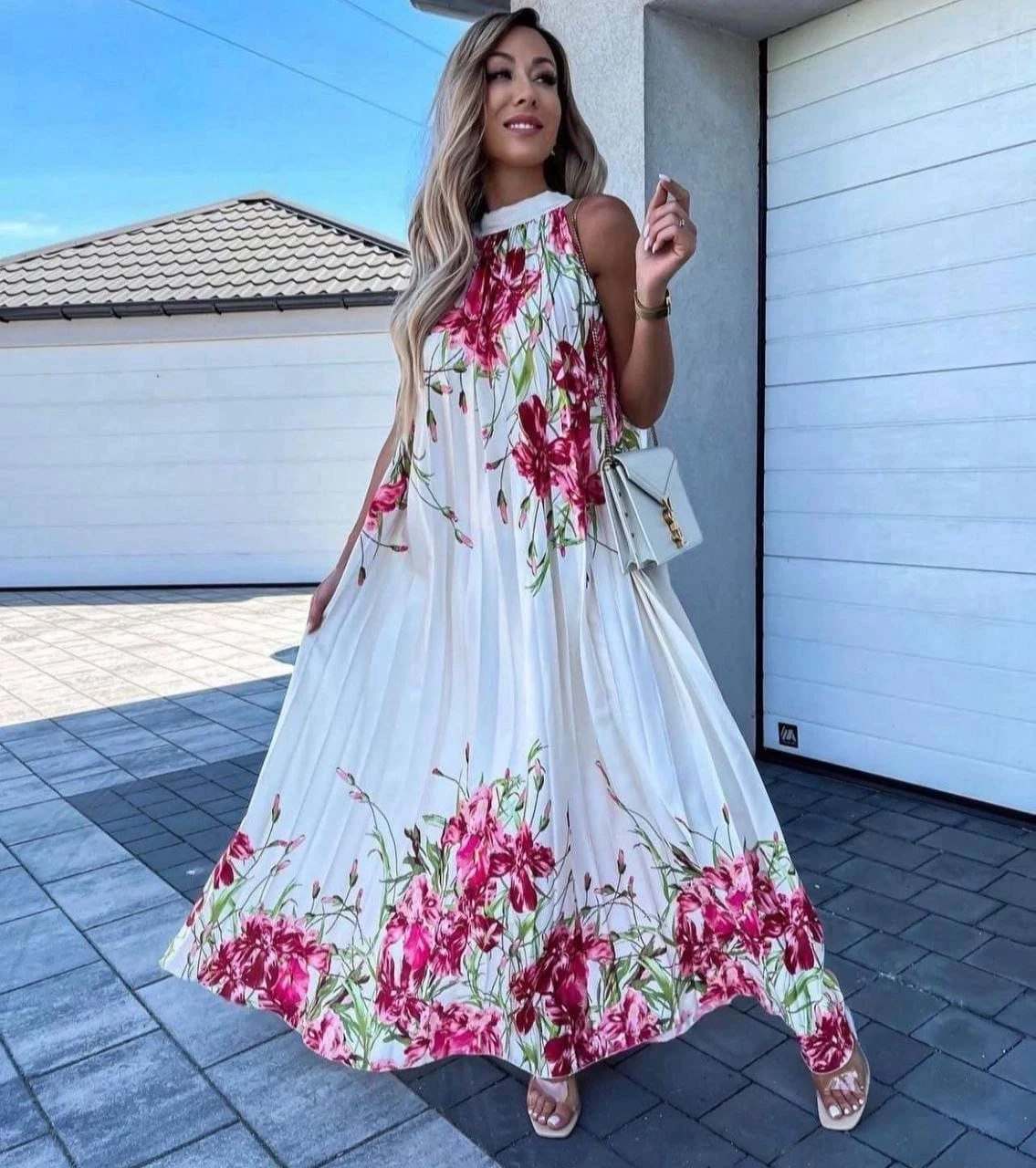 Piliseli Boyun Bağlamalı  Saten Kumas Uzun Elbise