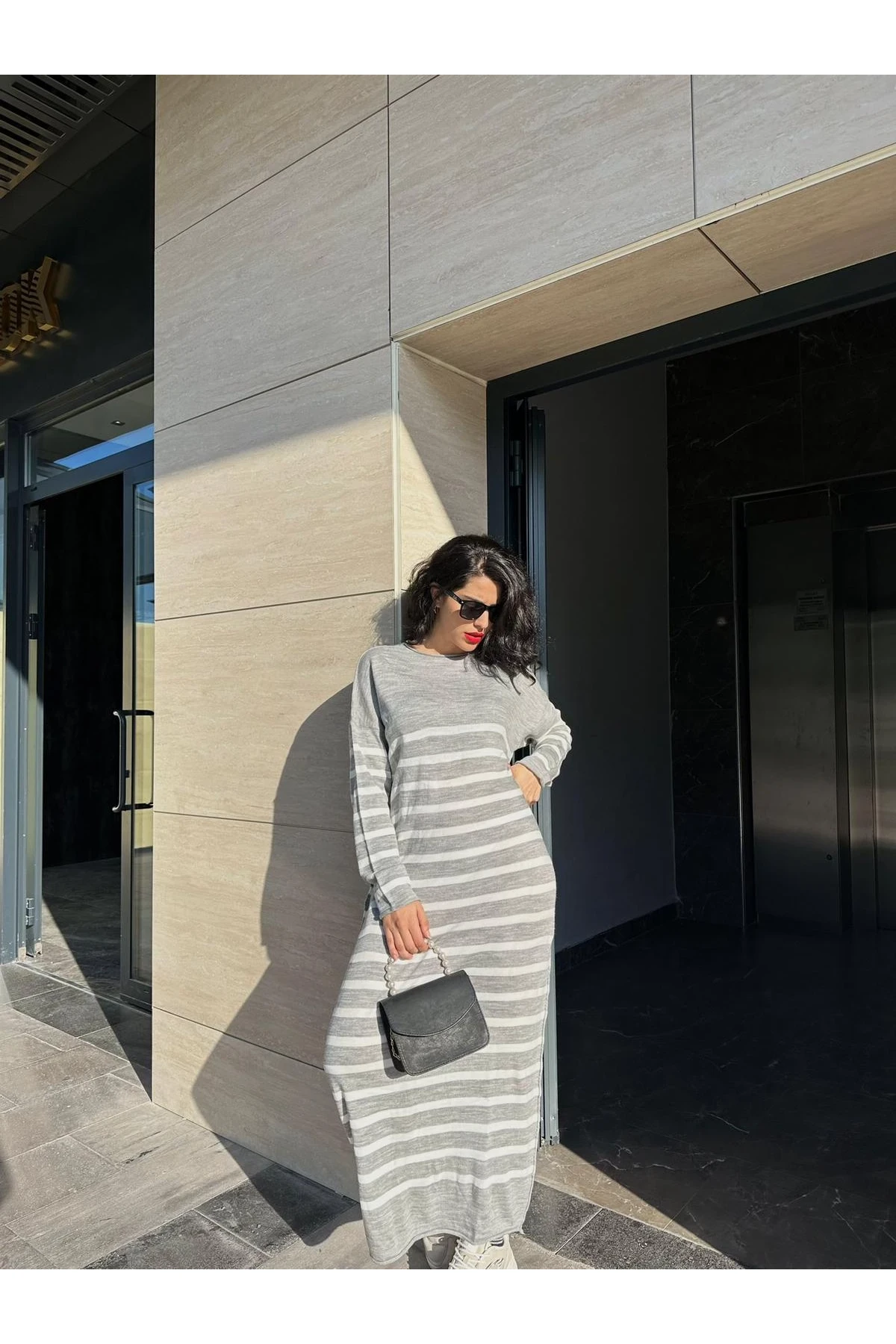 Uzun Çizgili Triko Elbise