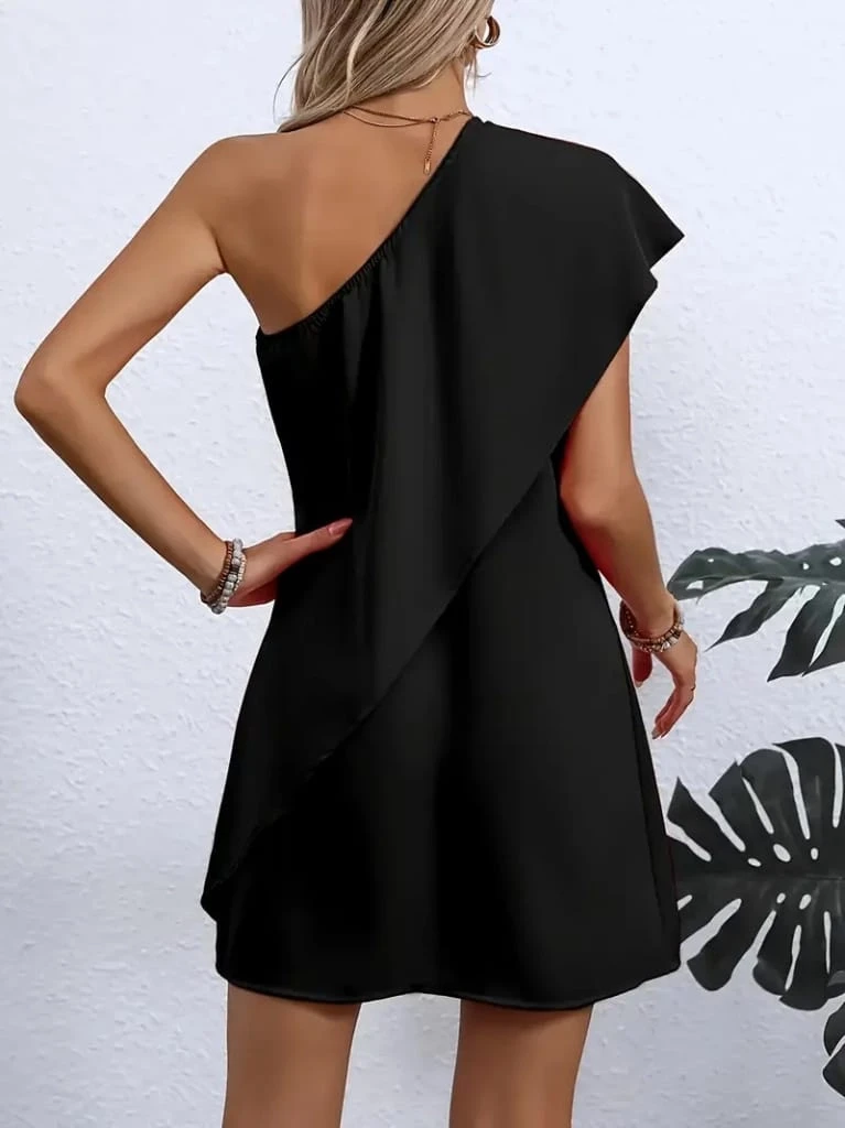 Asimetrik Kesim Sandy Kumaş Elbise