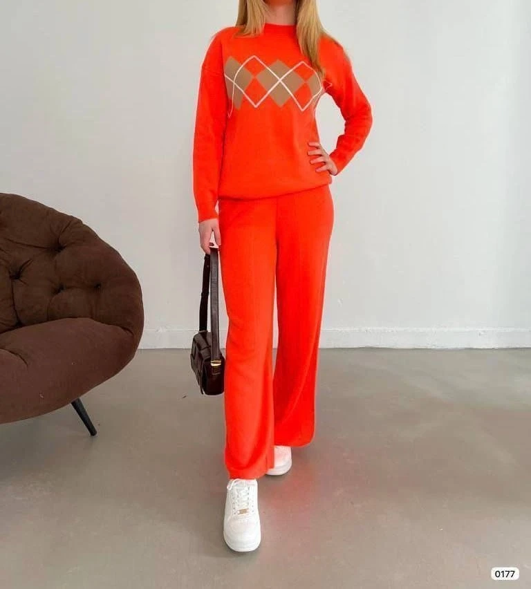 Baklava Desenli Triko Takım