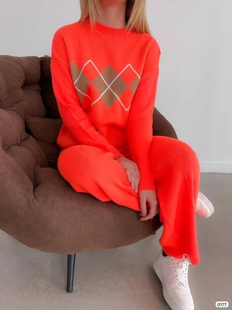 Baklava Desenli Triko Takım