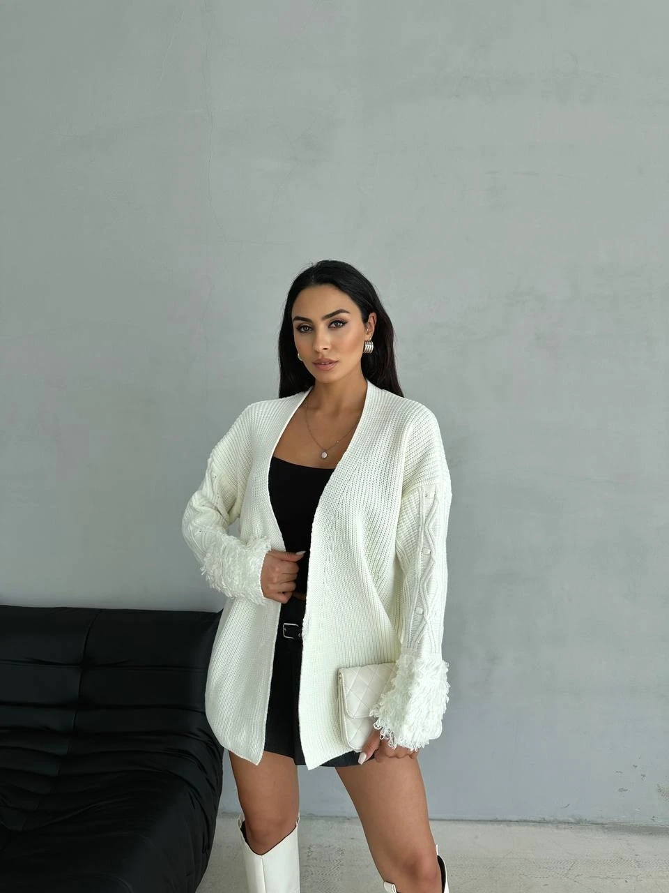 Bilekleri Kırçıllı Triko Hırka