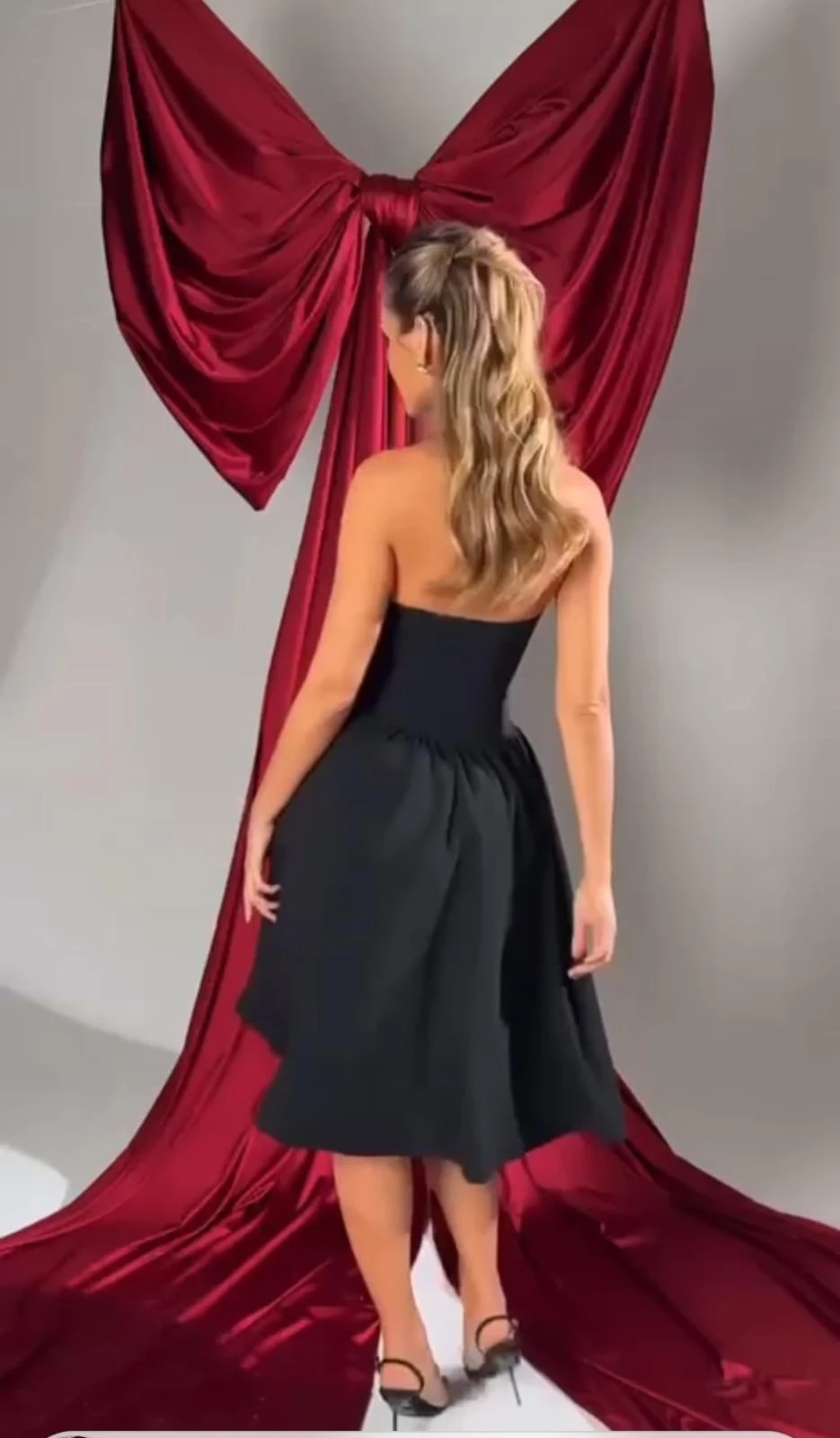 İthal Dabıl Kumaş Boncuklu Tasarım Elbise