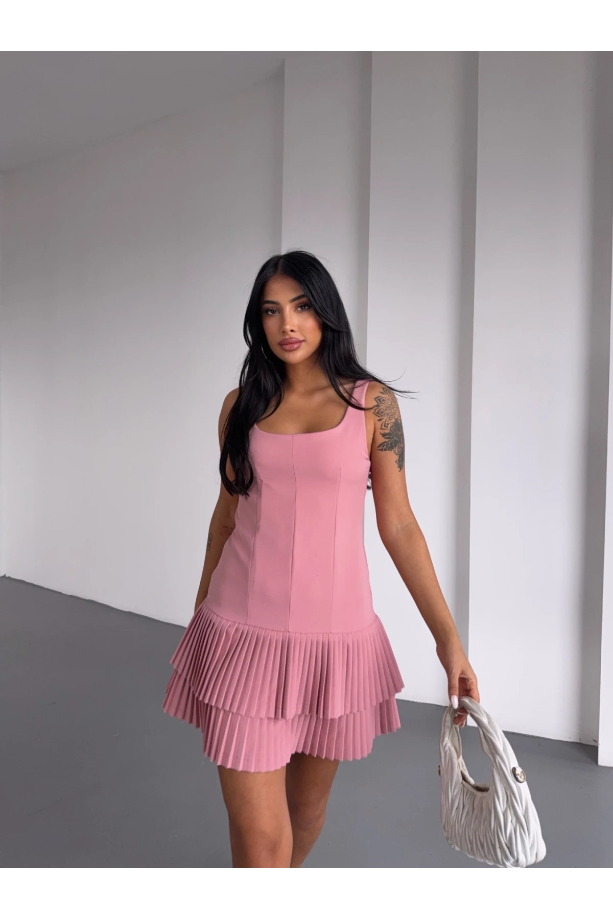 İthal Dabıl Kumaş Piliseli Z@ra@ Model Elbise ** İçi şortludur