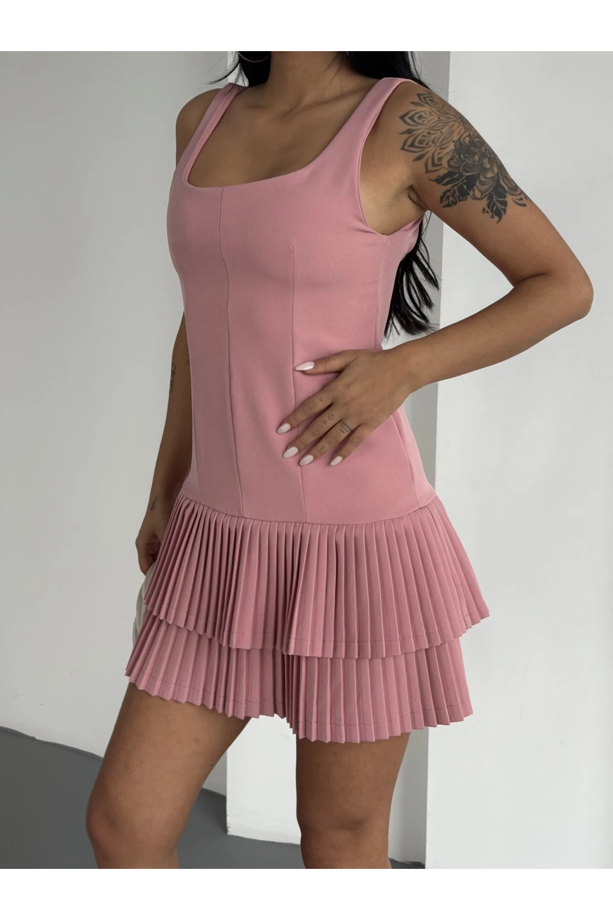 İthal Dabıl Kumaş Piliseli Z@ra@ Model Elbise ** İçi şortludur