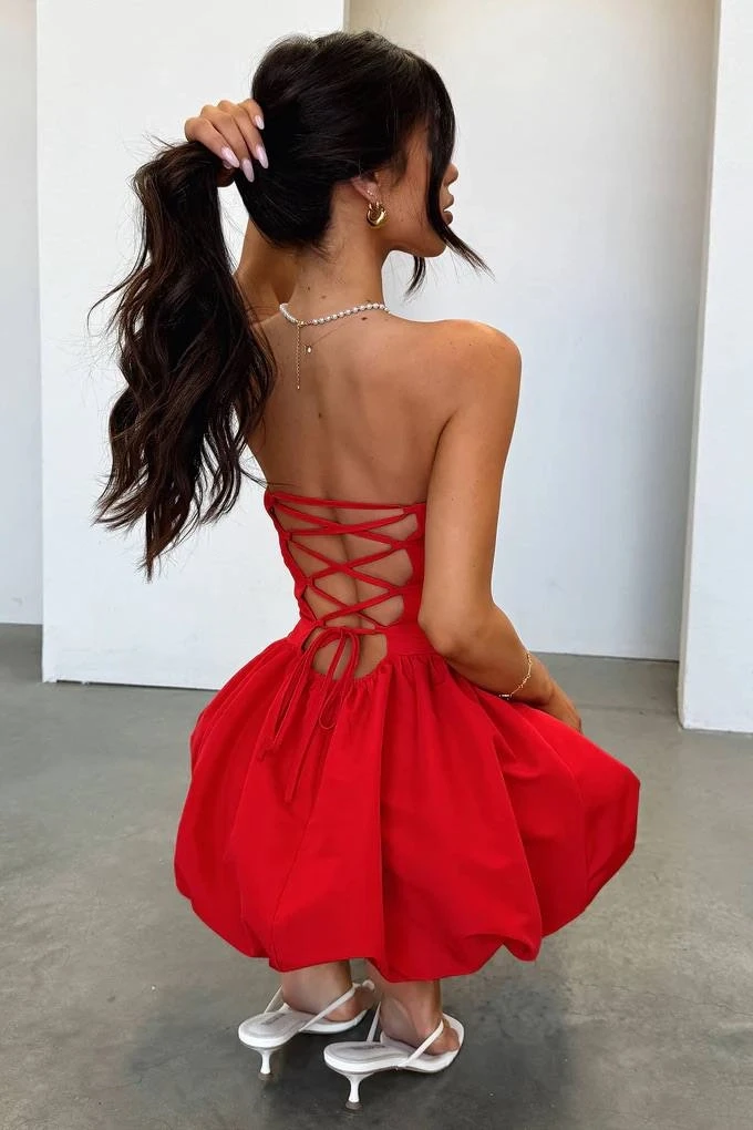 İthal Double Atlas Kumaş İç Astarlı Sırt Detaylı Balon Etekli Mini Elbise