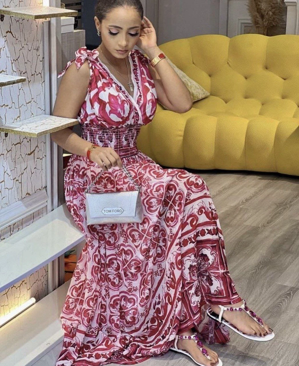 İthal Krep kumaş Omudan Bağcıklı Elbise