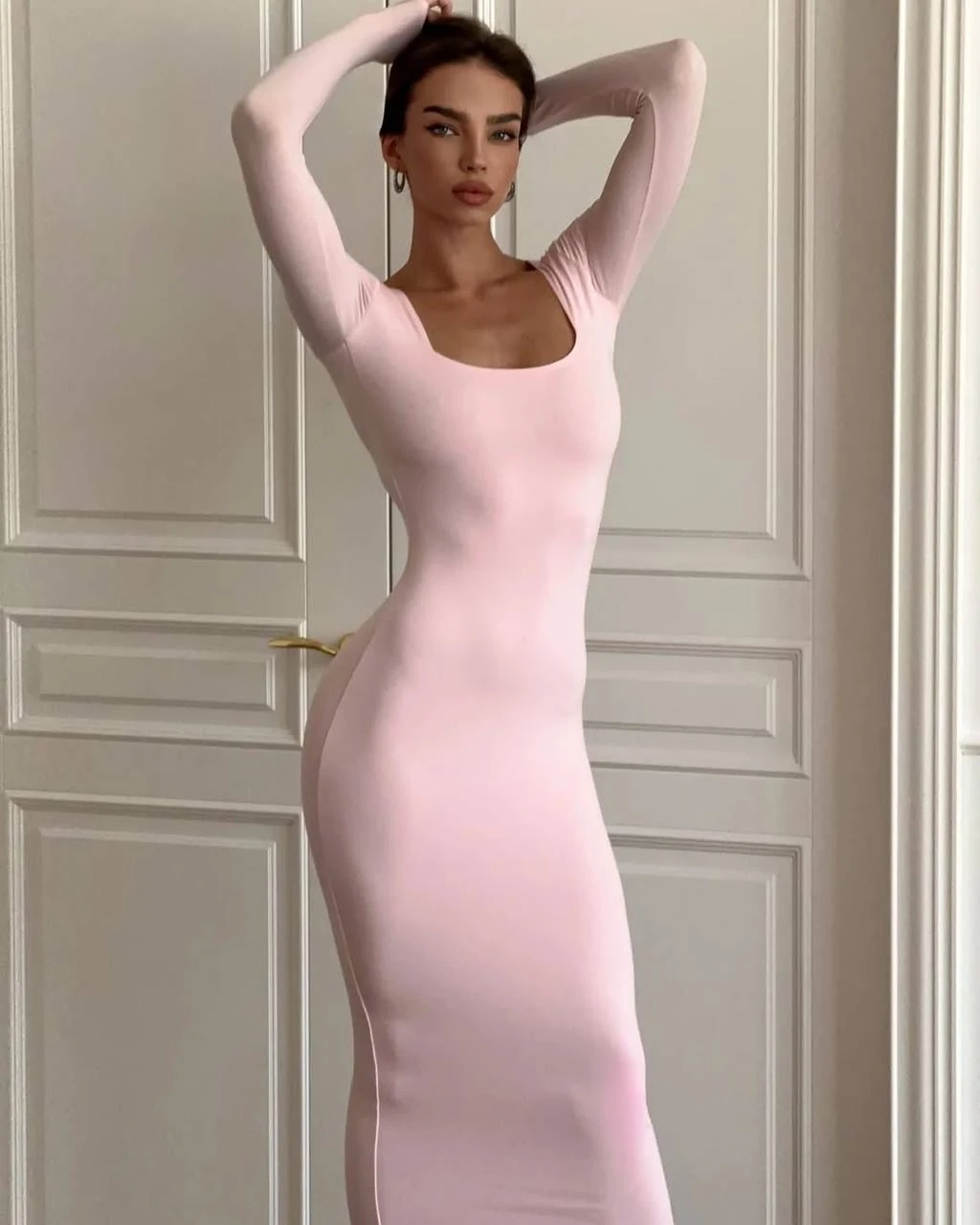 Kare Yaka Dalgıç Kumaş Elbise