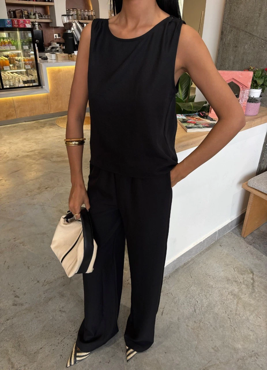 Keten Kumaş Sırt Detaylı Takım