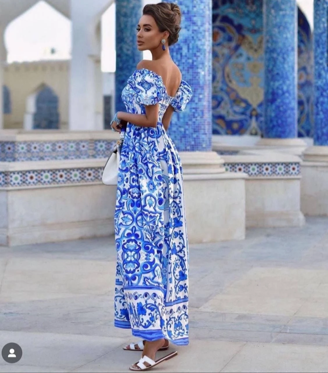 Madonna Yaka DG Elbise İthal Krep Kumas