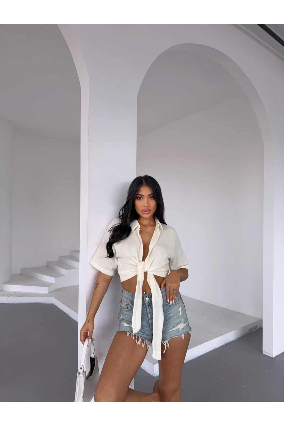 Müslin Keten Bağlamalı Bluz