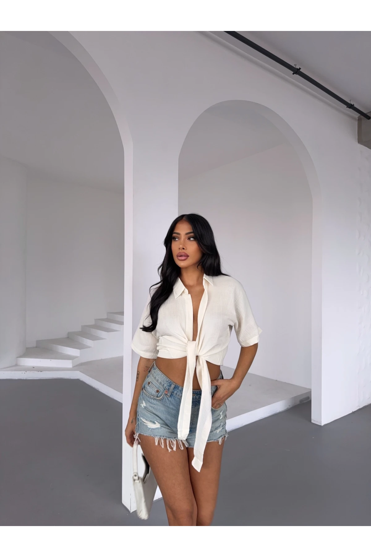 Müslin Keten Bağlamalı Bluz