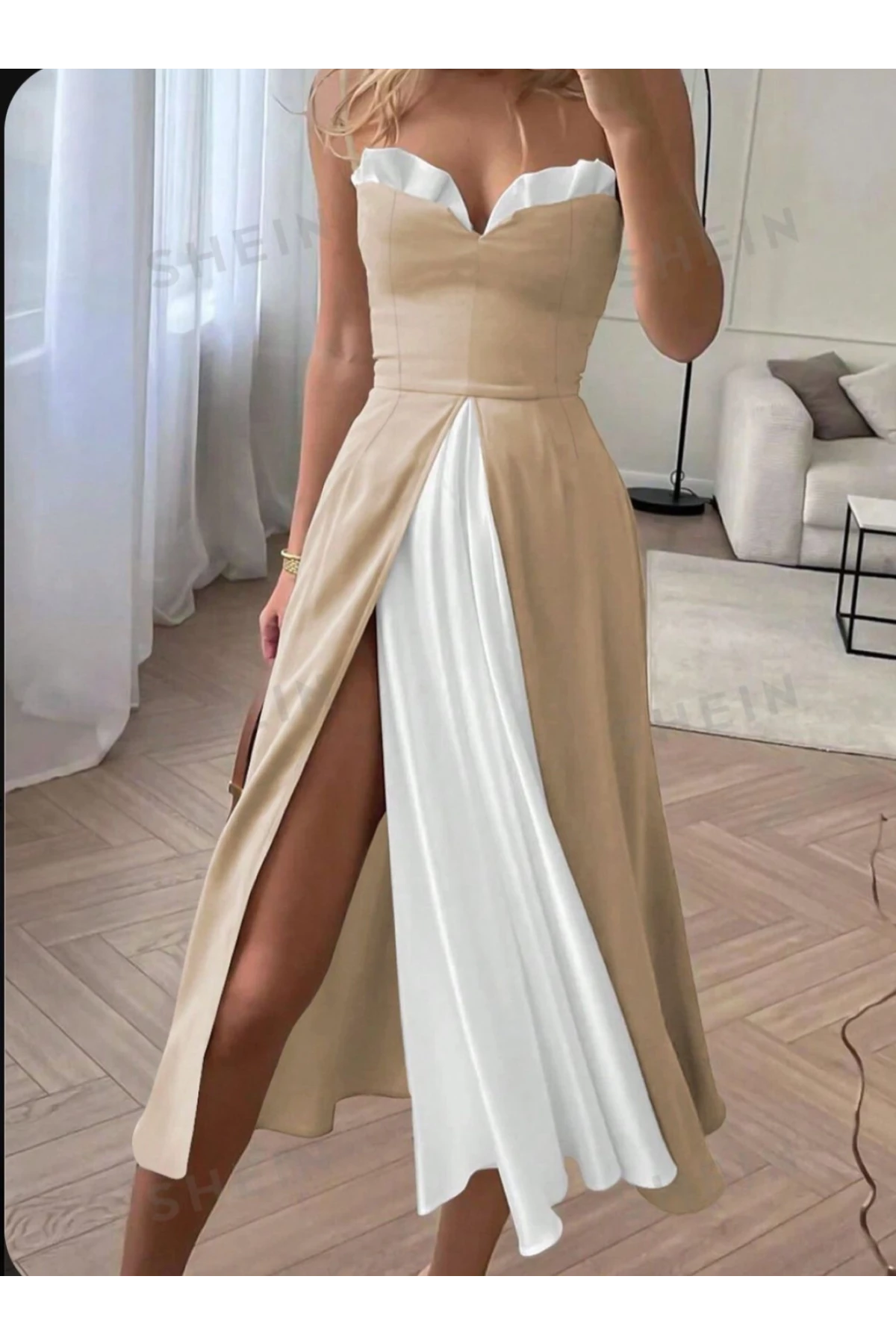 Sandy Kumaş Çift Renkli Garnili Elbise