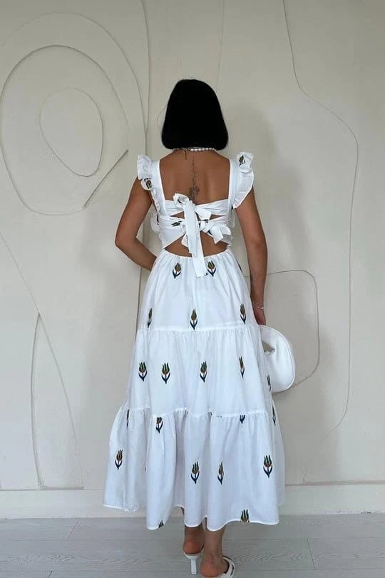 Sıfır Kol Fırfırlı Elbise