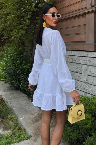 Brode Şeritli Eteği Fırfırlı Elbise Beyaz