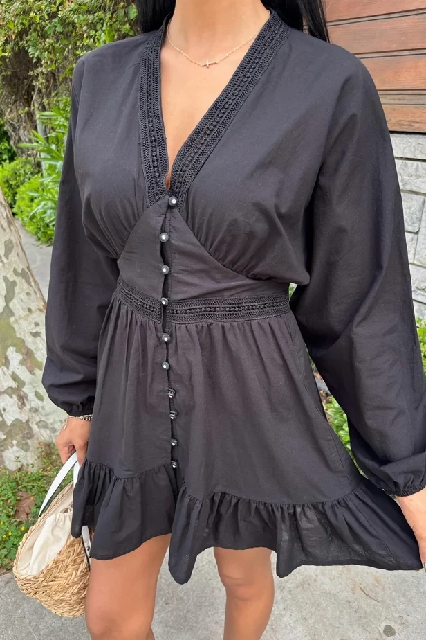 Brode Şeritli Eteği Fırfırlı Elbise Siyah