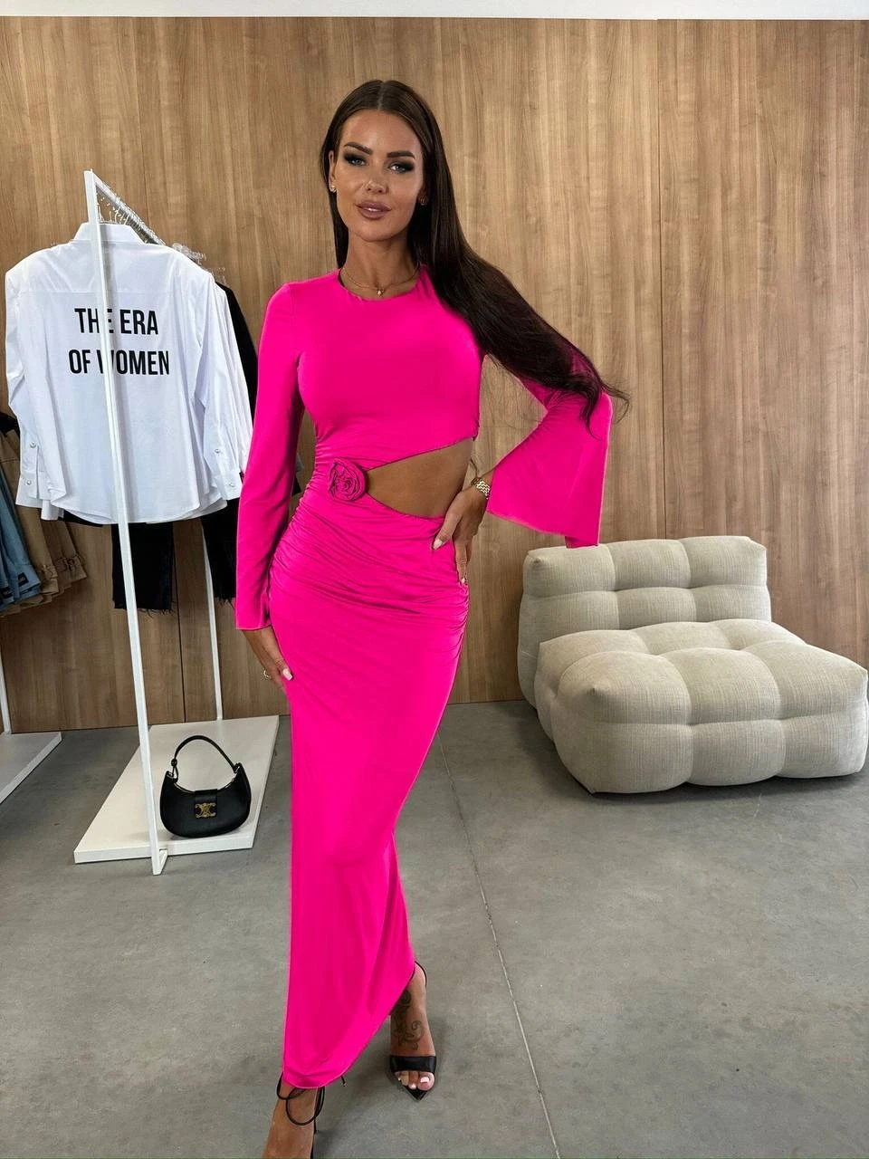 Çiçek Aksesuar Drapeli Maxi Boy Elbise Fuşya