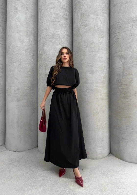 Crop Bluz ve Etek Alt Üst Takım