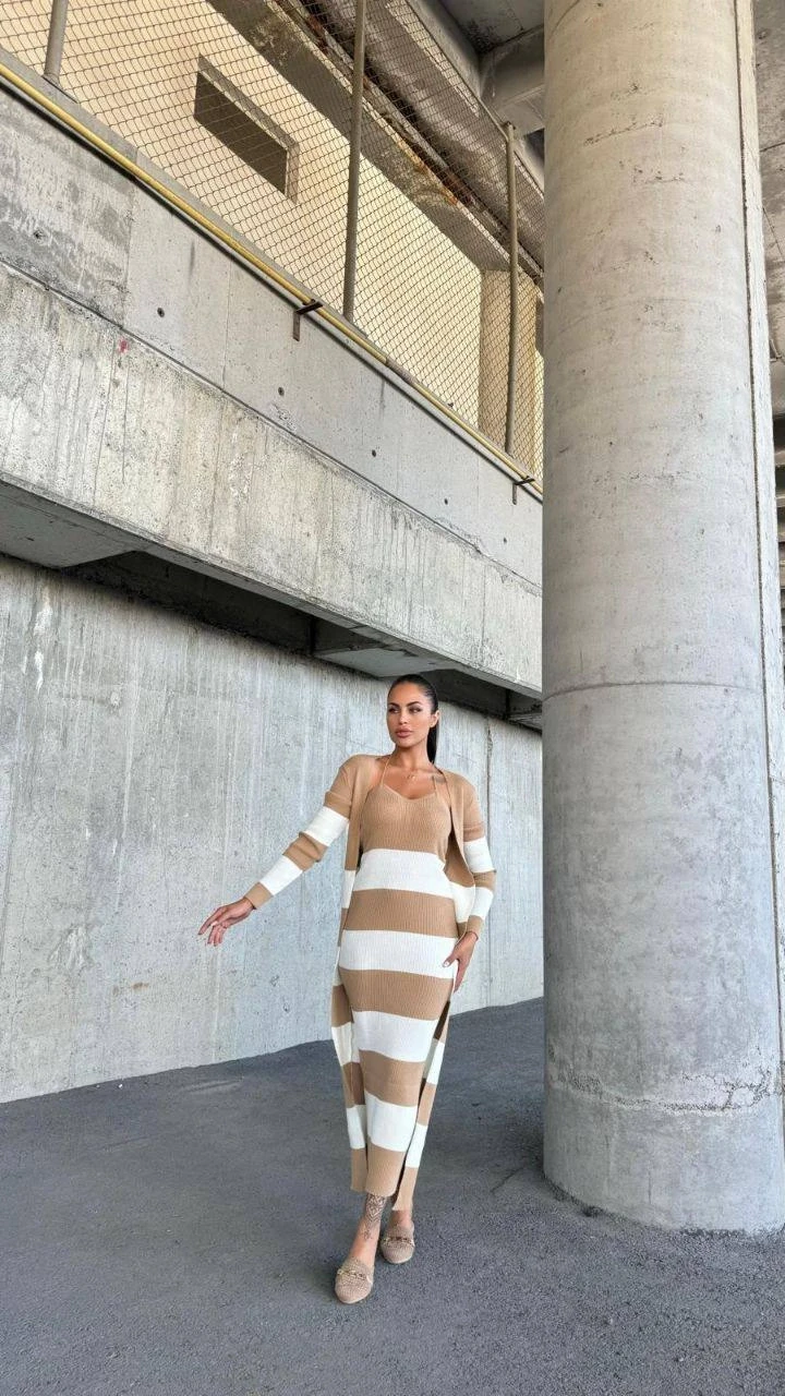 Elbise ve Hırka Çizgili Triko Takım