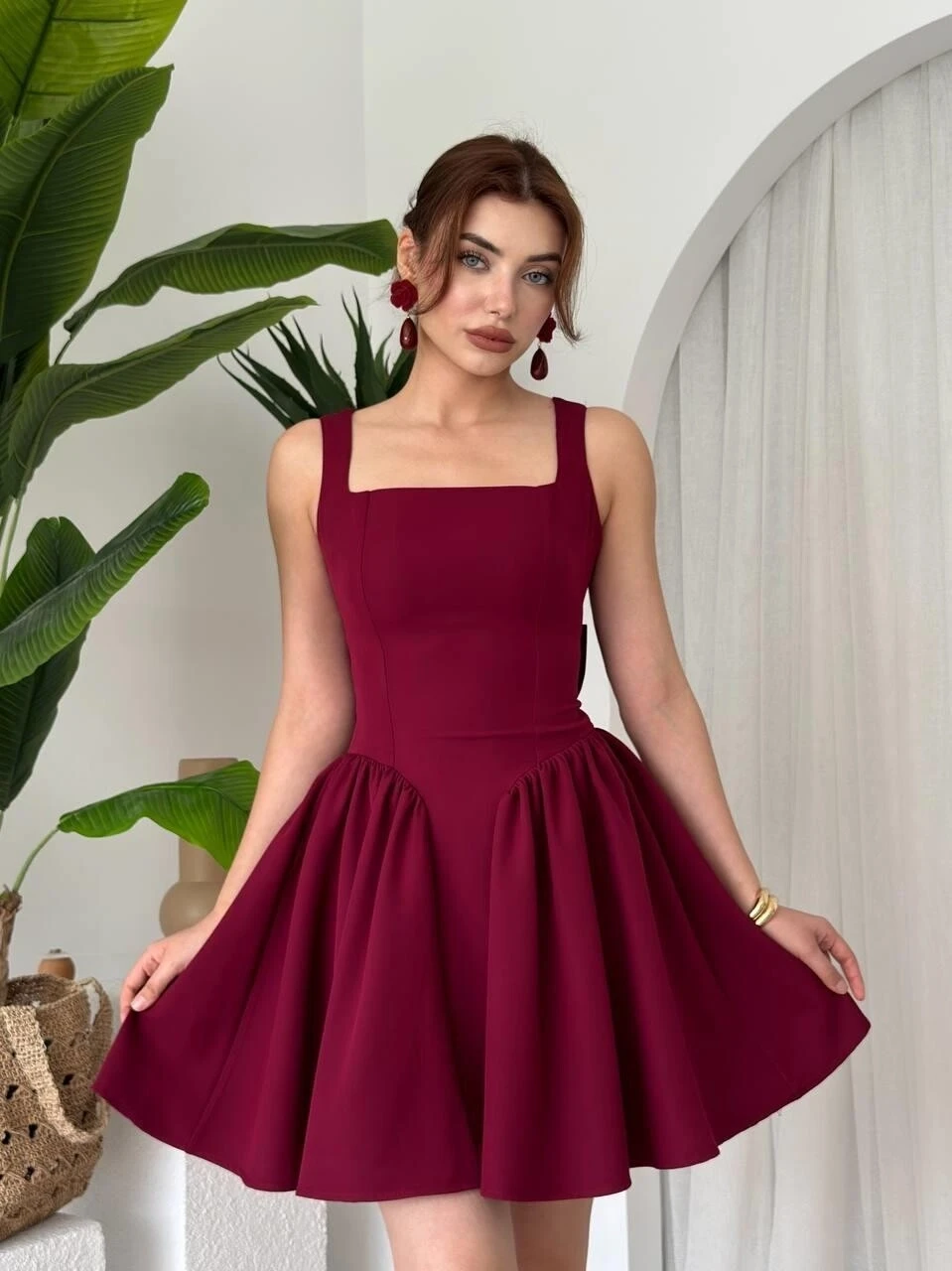 Fiyonk Detaylı Elbise Bordo