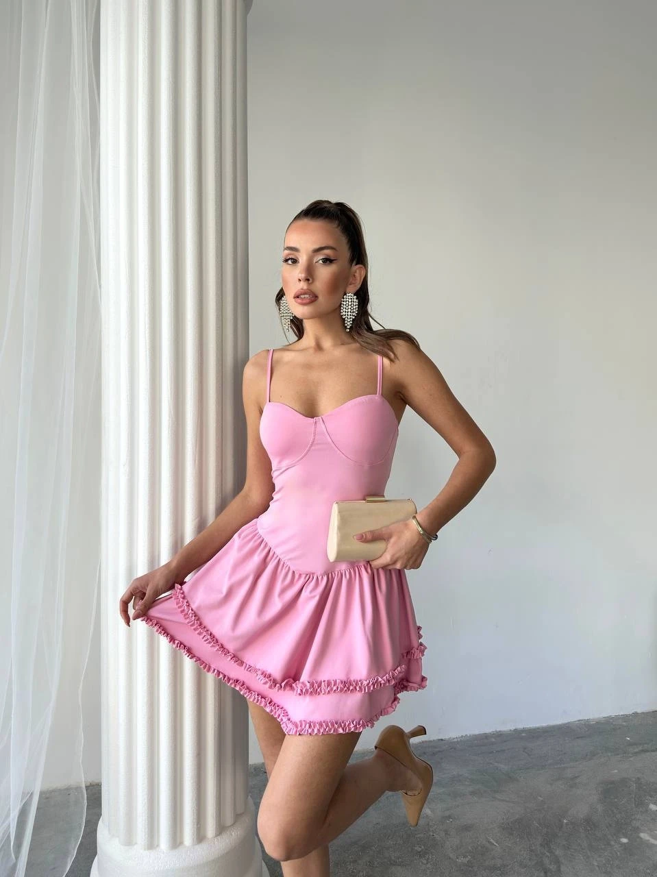 Gloplu Fırfır Detay Mini Elbise