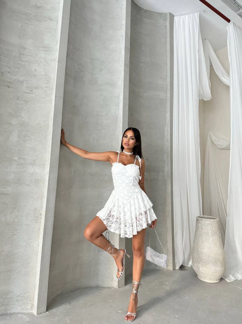 Gloplu İçi Şortlu Prenses Elbise Beyaz