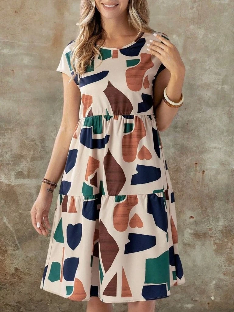 Kısa Kollu Bisiklet Yaka Desenli Fırfırlı Süprem Elbise