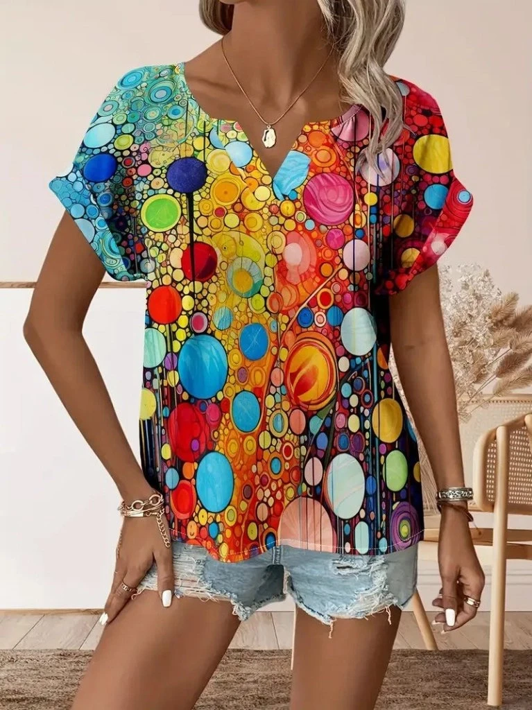 Kısa Kollu V Yakalı Desenli Süprem Bluz