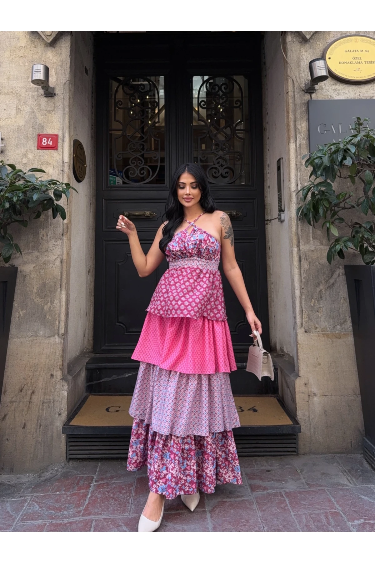 Kat Kat Desenli Tasarım Elbise