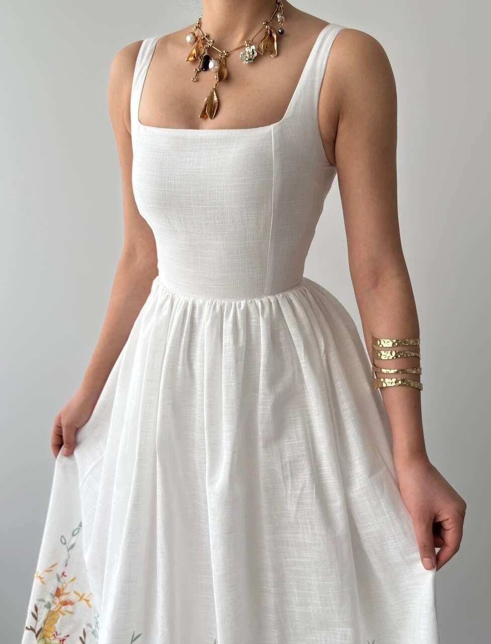 Keten Çiçek Desenli Elbise