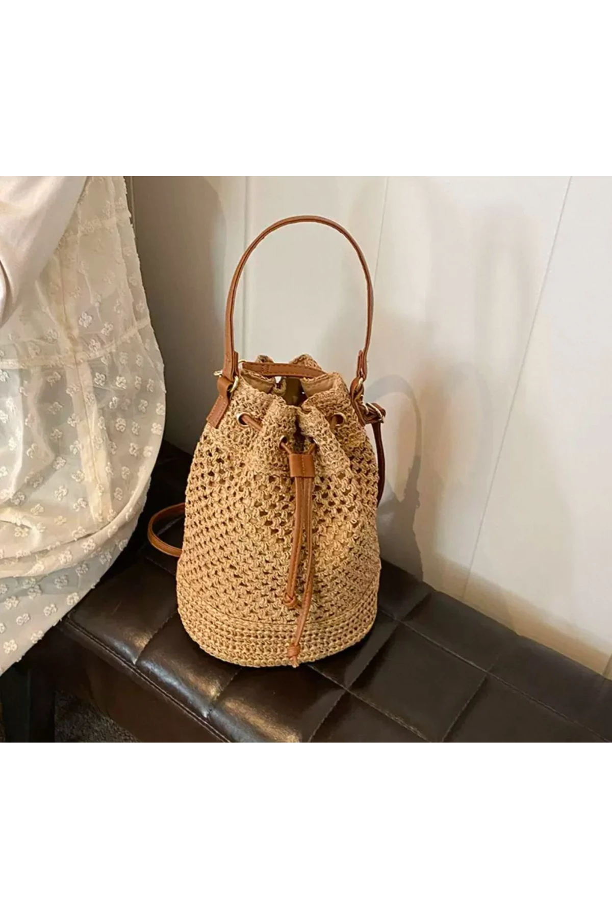 NWC-1002 El Örgüsü Camel Hasır Çanta