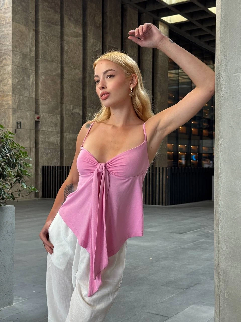 Önü Fiyonk Detay Bluz Pembe