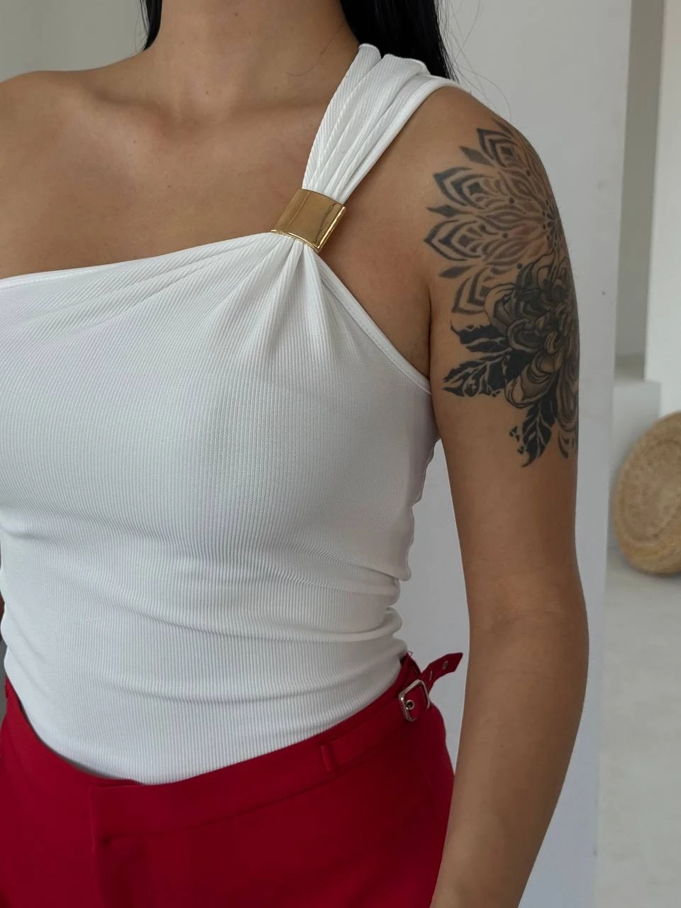 Ottoman Omuz Detay Bluz Beyaz