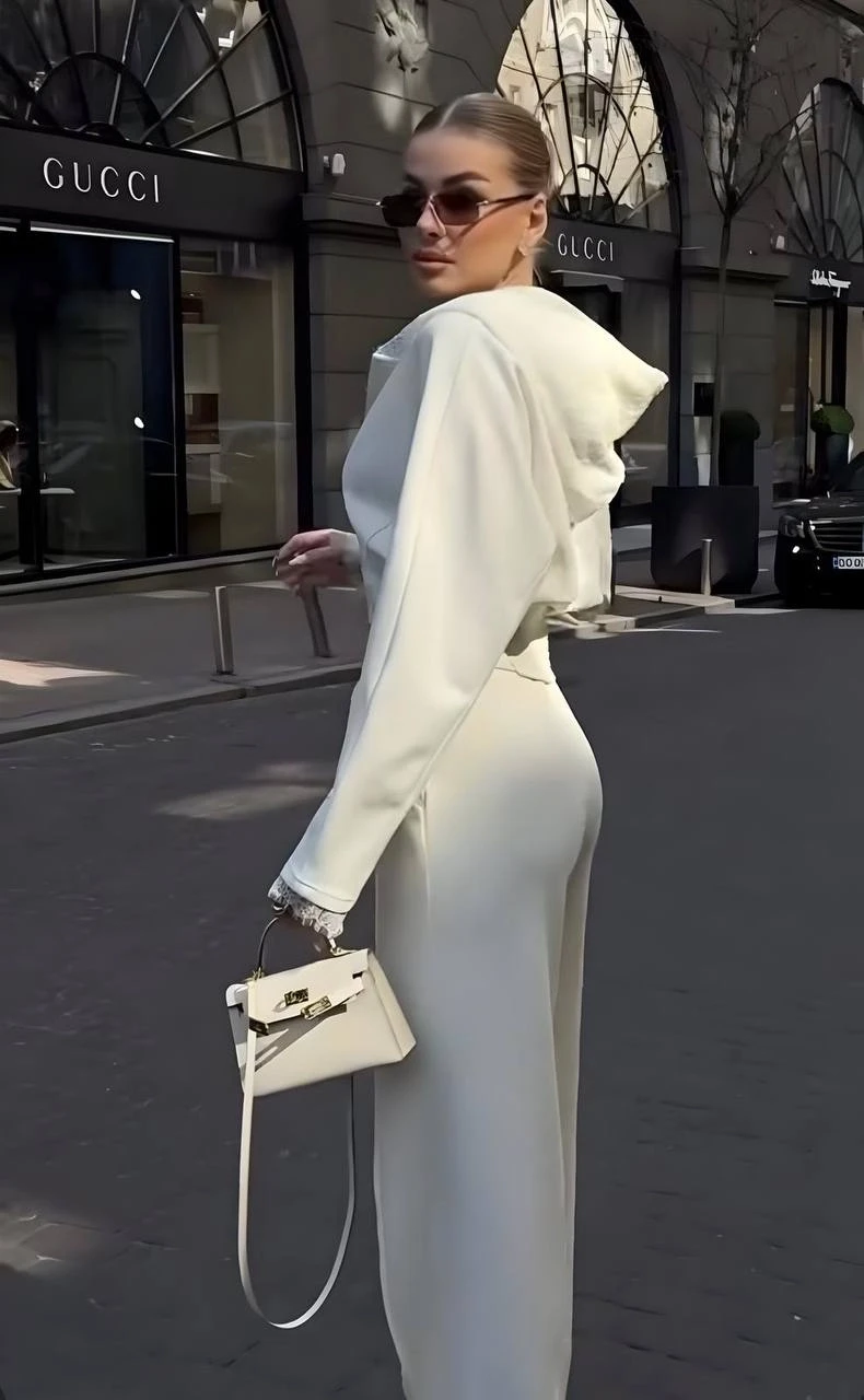 Oysho Kapşonlu Dantel Güpürlü Takım Ekru