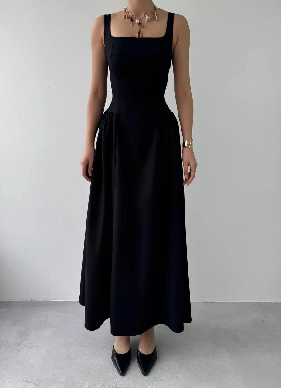 Piliseli Elbise Siyah