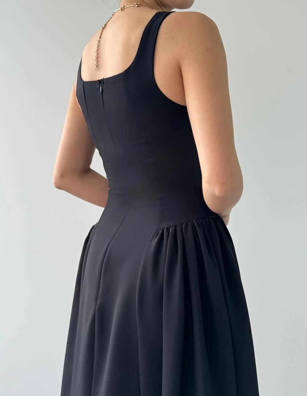 Piliseli Elbise Siyah