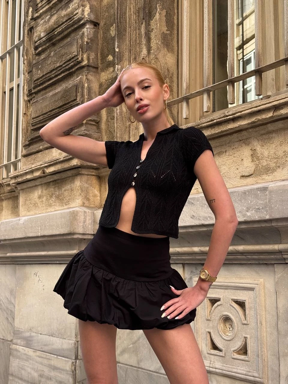 Polo Yaka Düğmeli Crop Bluz Siyah