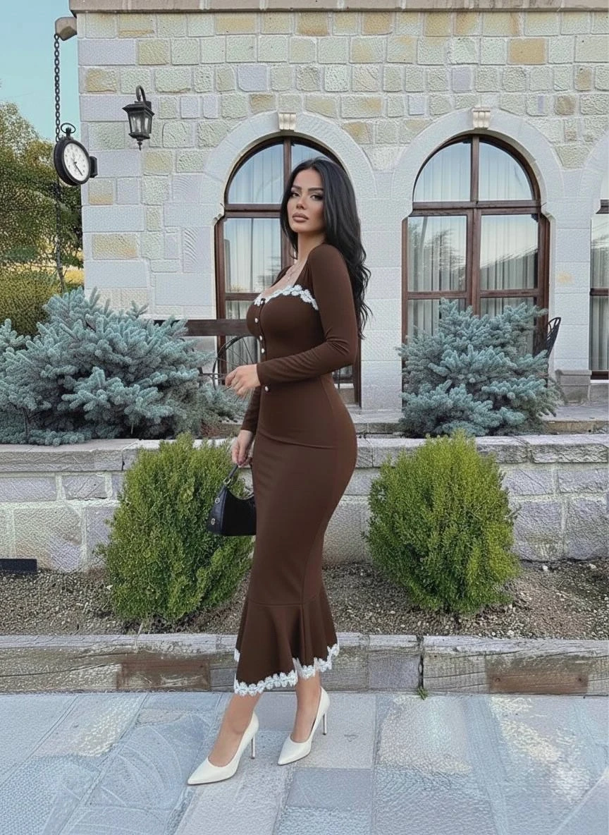 Atlas Kumaş Güpür Dantel Detay Midi Boy Elbise