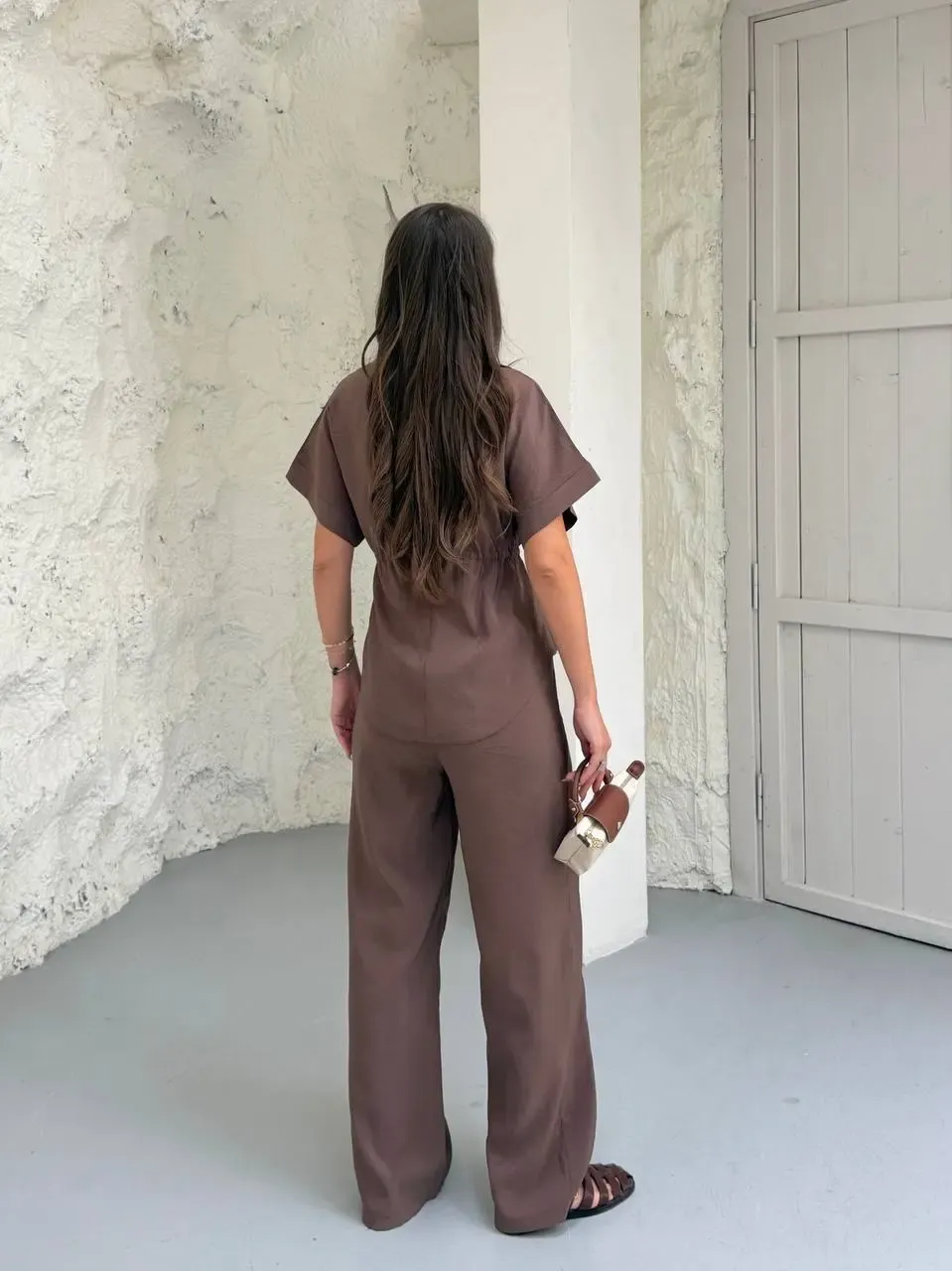 Bel Büzgü Detaylı Kısa Kol Üst ve Pantalon Takım Kahve