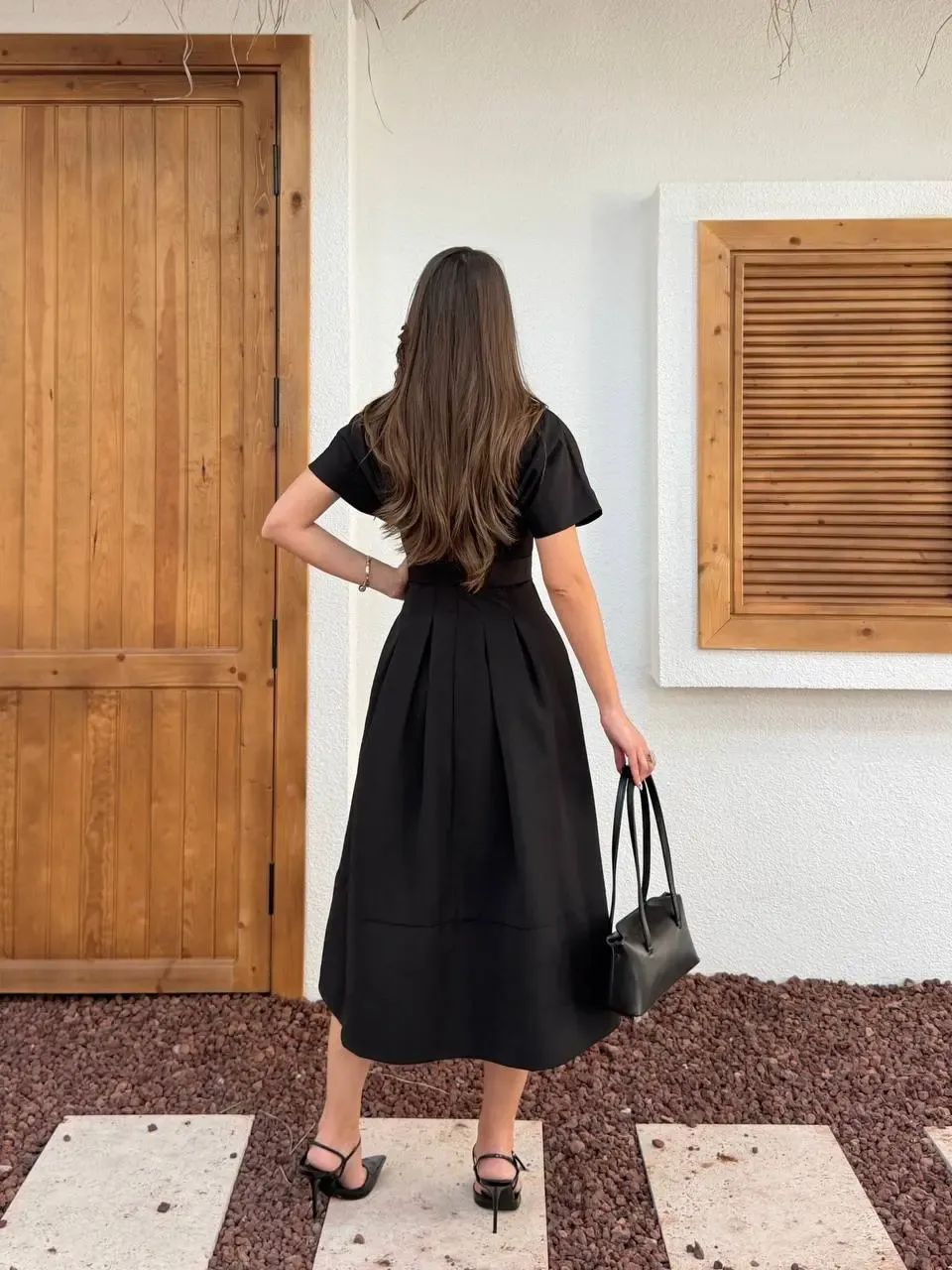 Bel Kemer Detaylı Kısa Kol Elbise