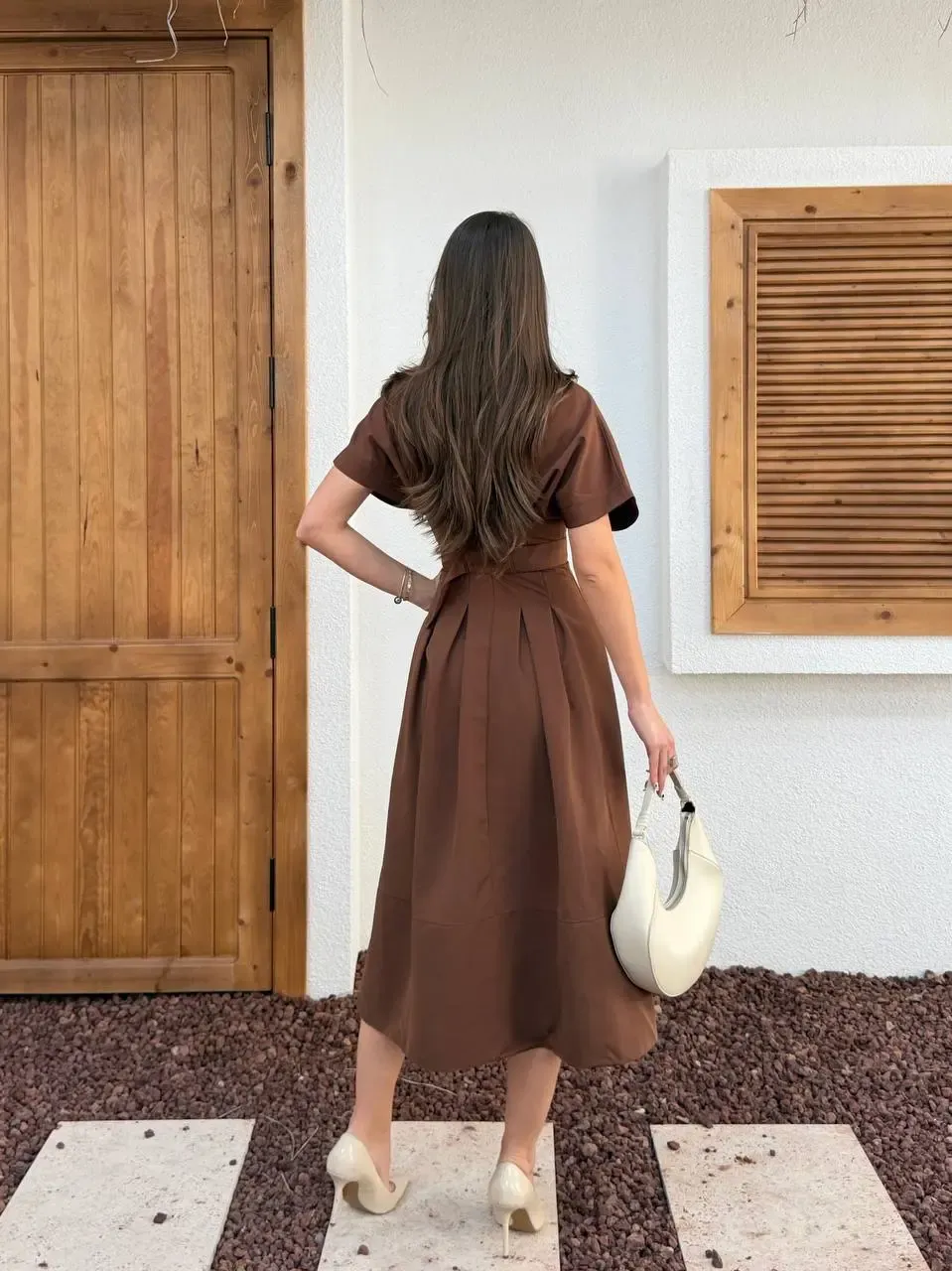 Bel Kemer Detaylı Kısa Kol Elbise Kahve