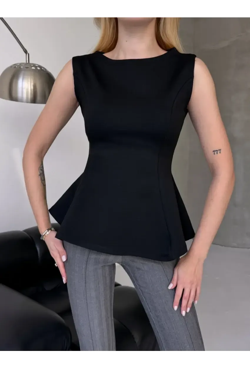 Belden Oturmalı Volanlı Örme Body Siyah