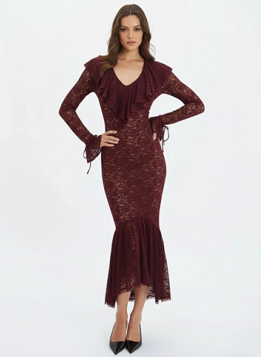 Dantel Kumaş Astarlı Maxi Boy Elbise