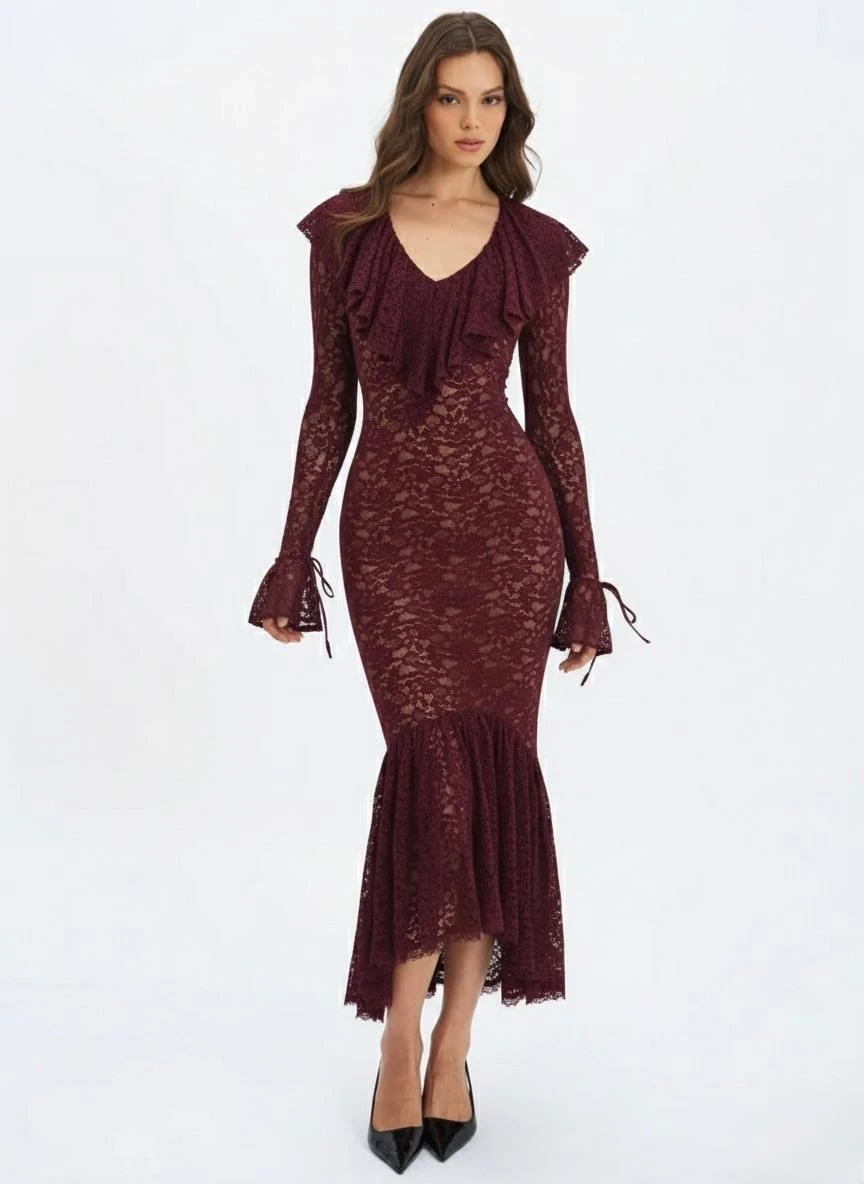 Dantel Kumaş Astarlı Maxi Boy Elbise