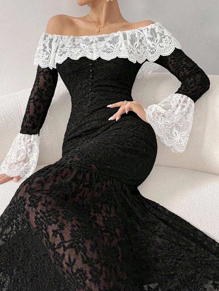 Full Astarlı Güpür Dantel Drapeli Elbise